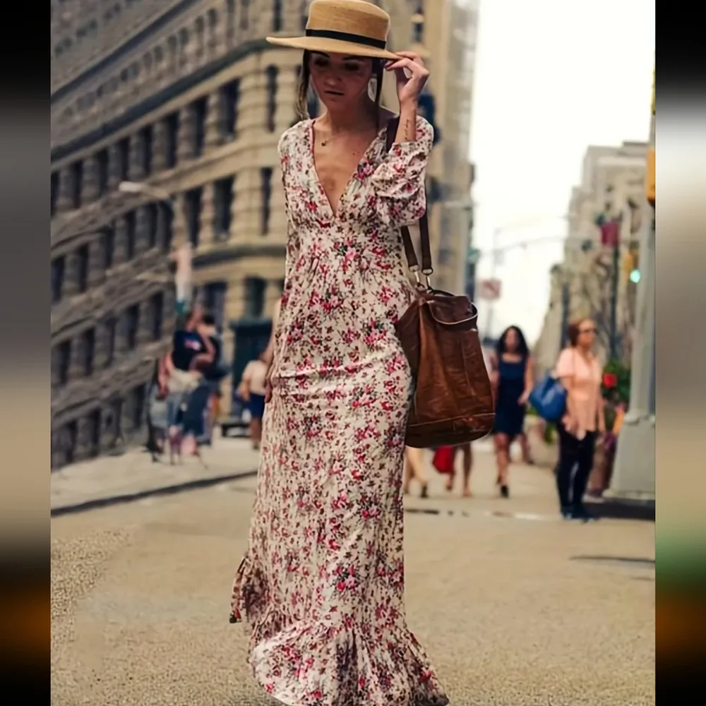 Romantic Boho maxi with pink and Red Floral Print On Beige Background. SIZE L. - Picture 2 of 6